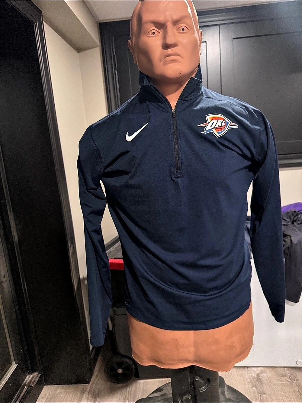 Nike NBA Oklahoma City Thunder Dri-FIT quarter-zip pullover Men's XL Blue